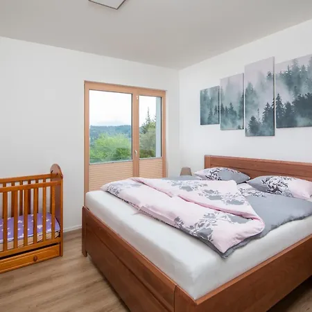 Oryn Panorama Kubinska Hola Apartment