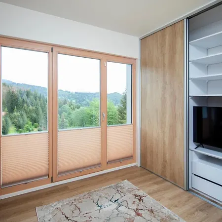 Oryn Panorama Kubinska Hola Dolny Kubin