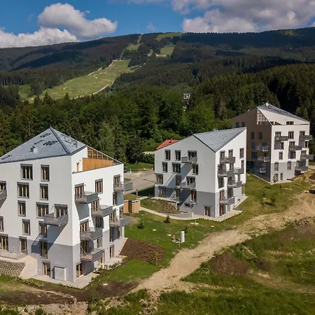 Oryn Panorama Kubinska Hola * Dolny Kubin