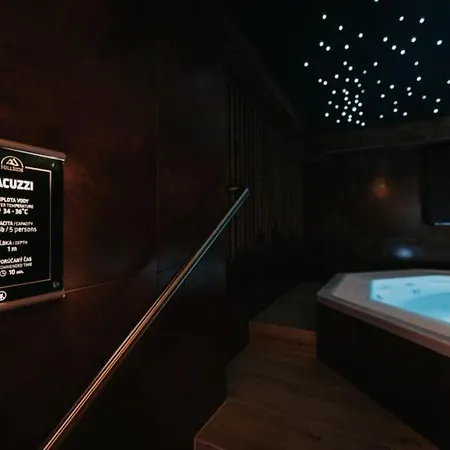 Oryn Panorama Kubinska Hola Dolny Kubin