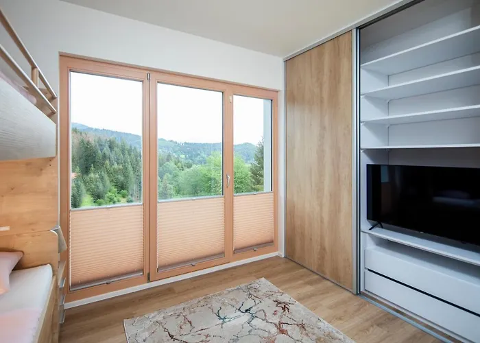 Oryn Panorama Kubinska Hola 돌니 쿠빈